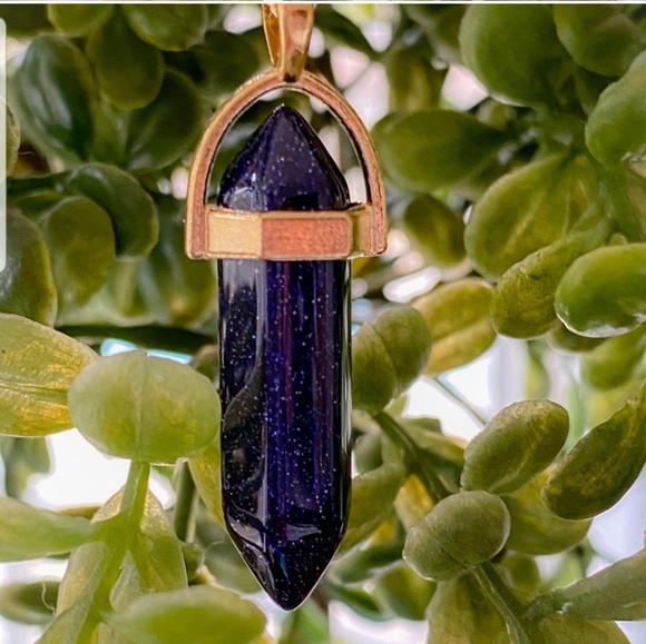 *Adrienne* Starry Pendant Layered Necklace - Picture 3 of 3